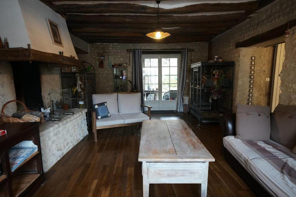 Ancienne Maison Des Templiers Gouillons Kültér fotó