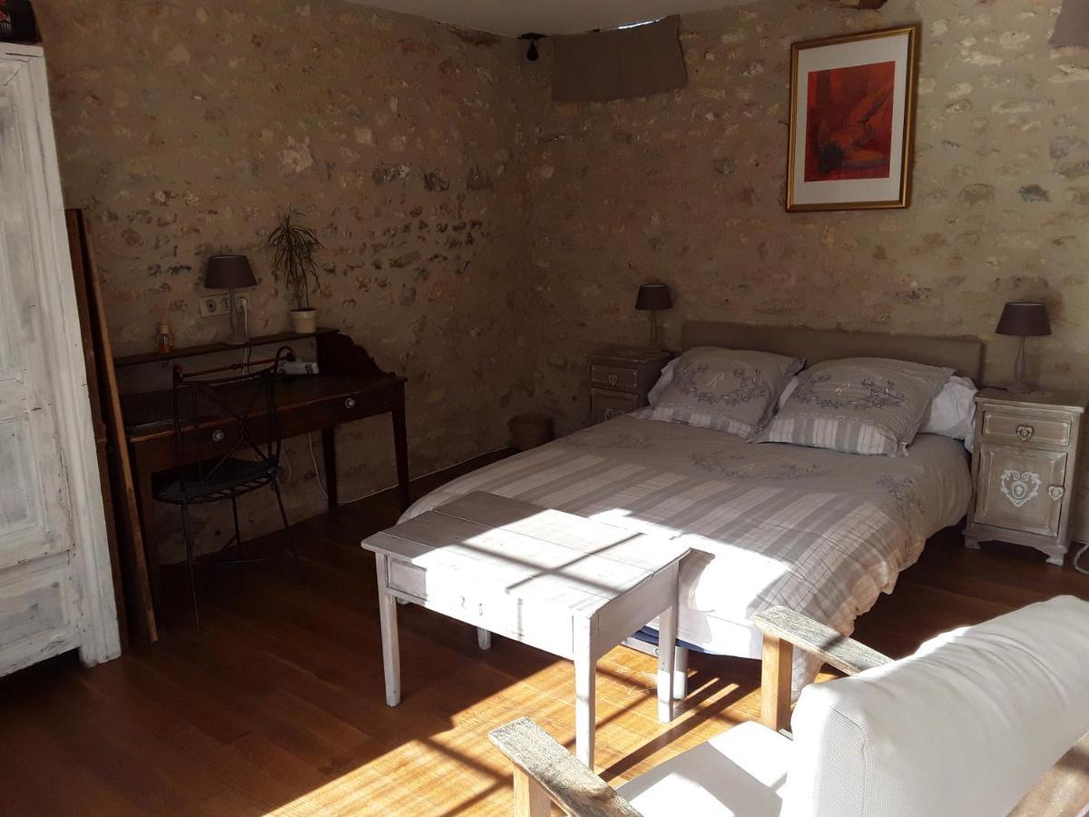 Ancienne Maison Des Templiers Gouillons Kültér fotó